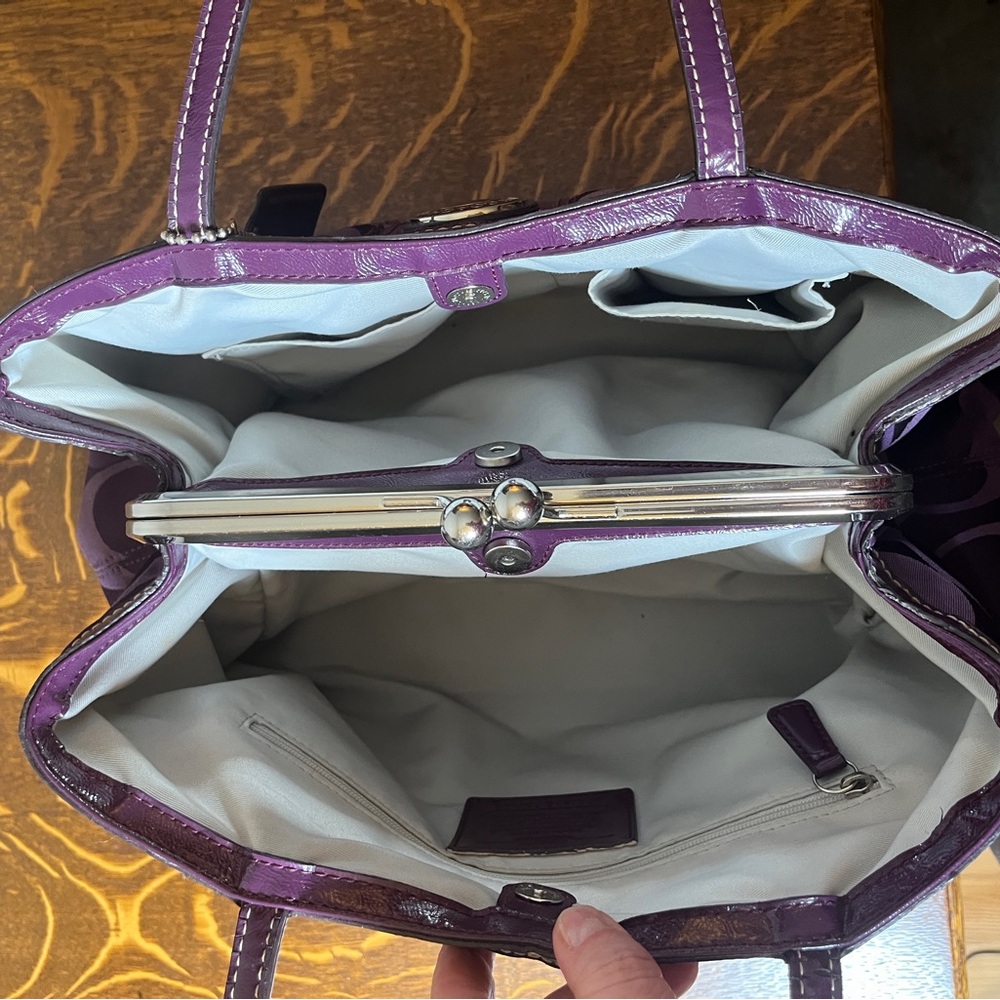 Coach Dark Purple Signature C Kiss Lock Shoulder Bag - Picture 11 of 14